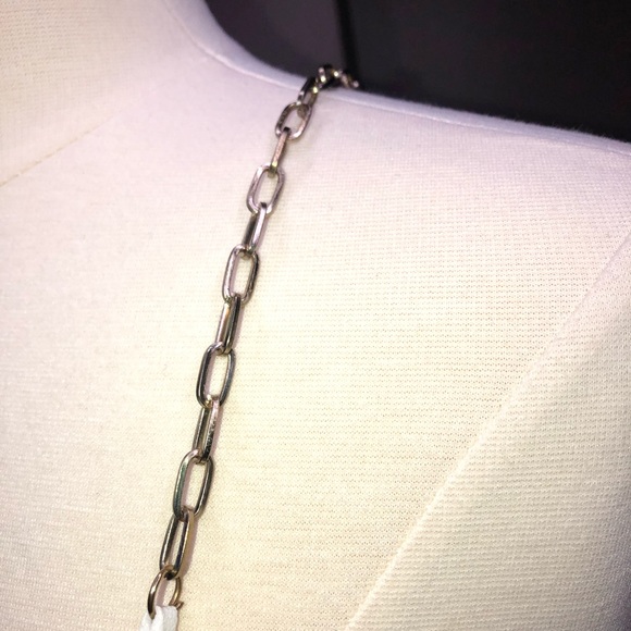 White sheer blouse - Picture 4 of 6